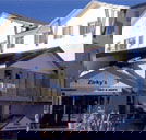 Zirkys Lodge - Redcliffe Tourism