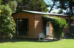 Casuarina Cabins - Redcliffe Tourism 0