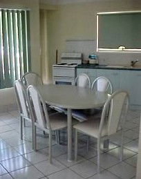 Boyne Island Motel And Villas - Redcliffe Tourism 1