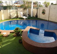 Comfort Inn Noahs In The Valley - Redcliffe Tourism