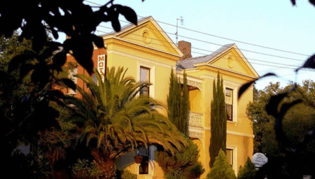 Castlemaine VIC Redcliffe Tourism