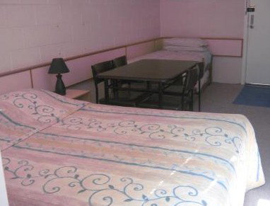 Copper Lantern Motel - Redcliffe Tourism 2