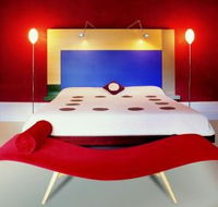 Medusa Hotel - Redcliffe Tourism