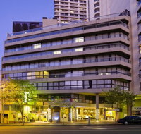 Y Hotel Hyde Park - Redcliffe Tourism