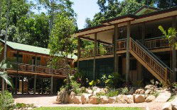 Licuala Lodge - Redcliffe Tourism 2