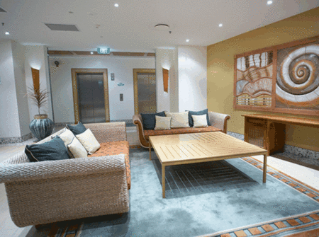 Mantra Coolangatta Beach Resort - Redcliffe Tourism 1