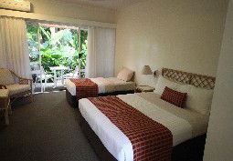 Mackays Mission Beach - Redcliffe Tourism 1