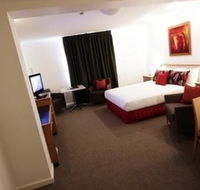 Townhouse Hotel - Redcliffe Tourism