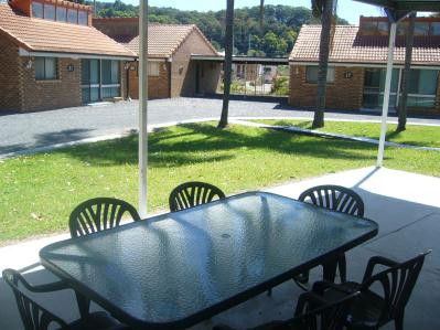 Arosa Motel - Redcliffe Tourism 1