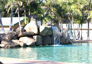 Merry Beach Caravan Park - Redcliffe Tourism 0