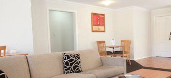 Charles Sturt Motor Inn - Redcliffe Tourism 4