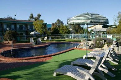  Redcliffe Tourism