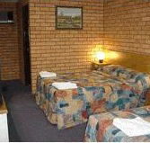 Royal Palms Motor Inn - Redcliffe Tourism
