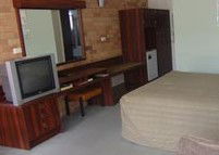 Winning Post Motor Inn - Redcliffe Tourism 0