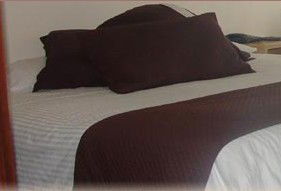 Winning Post Motor Inn - Redcliffe Tourism 3