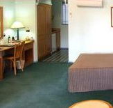 Young Federation Motor Inn - Redcliffe Tourism
