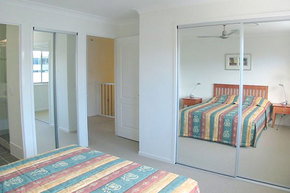 Coolum Villas - Redcliffe Tourism 4