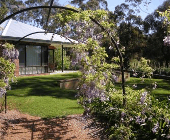  Redcliffe Tourism