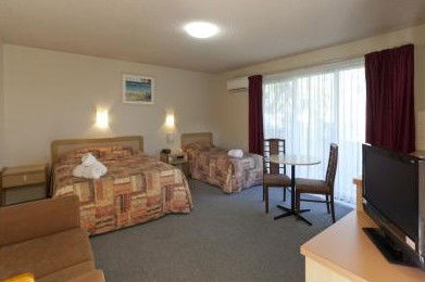 Best Western Reef Motor Inn - Redcliffe Tourism 1