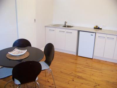 Anchorage At Victor Harbour Seafront Hotel - Redcliffe Tourism 5