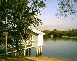 River Sands Holiday Apartments - Redcliffe Tourism 3