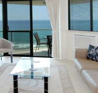 Malibu Mooloolaba - Redcliffe Tourism