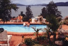 Galway Downs Lakeside Country House - Redcliffe Tourism