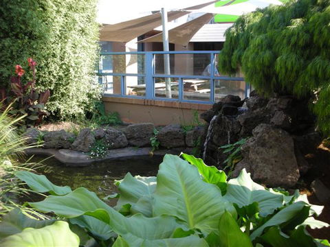 Waurn Ponds Hotel - Redcliffe Tourism 2