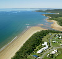 SeaEagles Beach Resort - Redcliffe Tourism