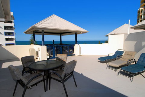 Raffles Mooloolaba - Redcliffe Tourism 1