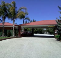 Golden Chain Border Gateway Motel - Redcliffe Tourism