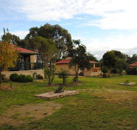 Lakes Entrance Country Cottages - Redcliffe Tourism