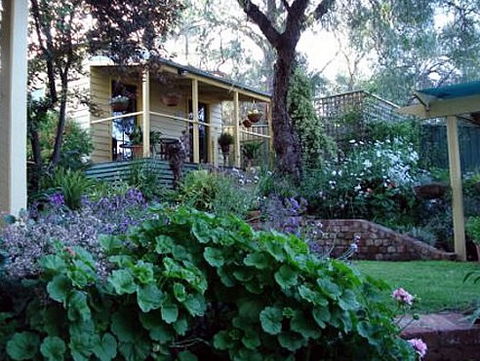 Bendigo Cottages - Redcliffe Tourism 2
