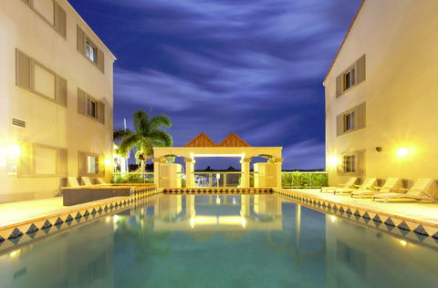 Ramada Hotel Hope Harbour - Redcliffe Tourism 0