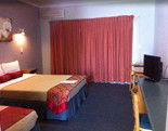 Springwood Motor Inn - Redcliffe Tourism 2