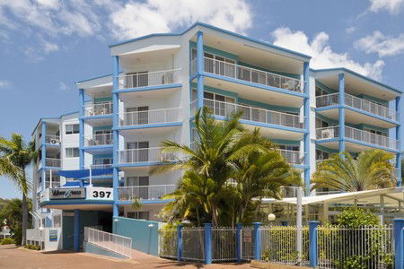 White Crest Luxury Apartments - Redcliffe Tourism 0