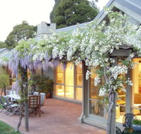 Tomah Mountain Lodge - Redcliffe Tourism