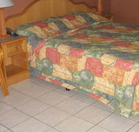 Paraway Motel - Redcliffe Tourism