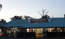 Renner Springs Desert Inn - Redcliffe Tourism 0
