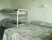 Renner Springs Desert Inn - Redcliffe Tourism 3