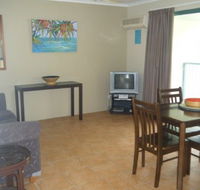 Chez Noosa - Redcliffe Tourism