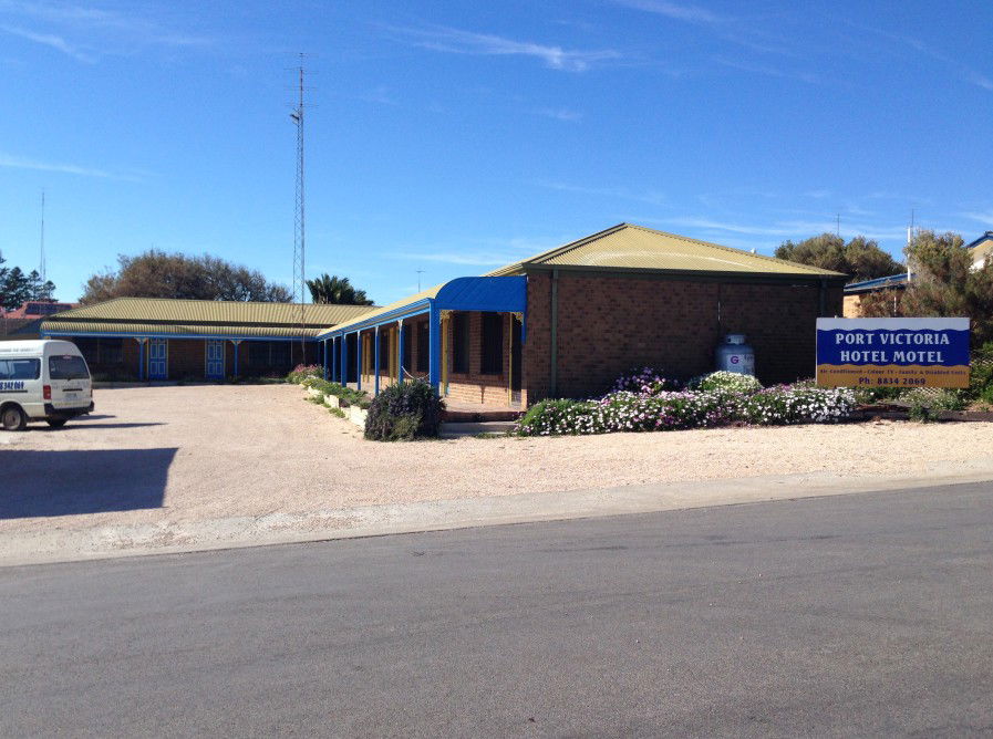  Redcliffe Tourism