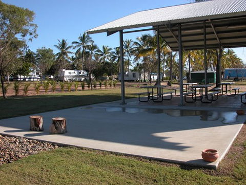 Bowen Village Caravan & Tourist Park - Redcliffe Tourism 3