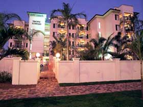 Tropic Towers Apartments - Redcliffe Tourism 0