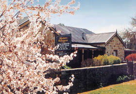 Mintaro Hideaway - Redcliffe Tourism 0