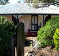 Jasmine's Cottage - Redcliffe Tourism