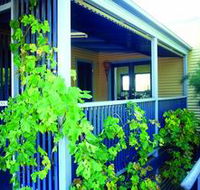 Lavender Blue Country Apartments - Redcliffe Tourism