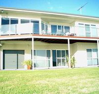 Swanport Views Holiday Home - Redcliffe Tourism