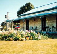 Robe House - Redcliffe Tourism