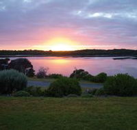 Lake View Apartments - Redcliffe Tourism